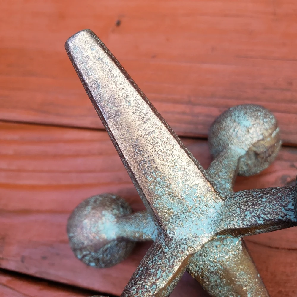 'Jacks' Heavy Paperweight - Bookend - Doorstop - Decorative Piece (Cast Iron)